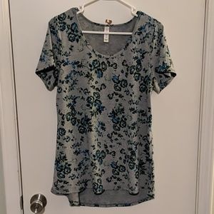 Lularoe Classic Tee